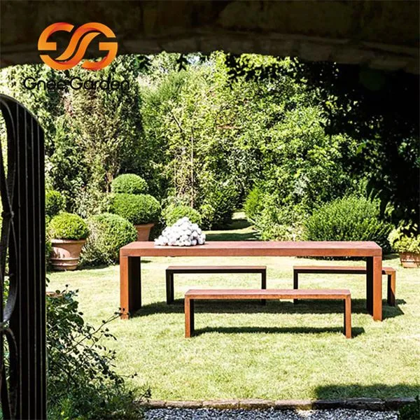 مقاعد وطاولات كورتن ستيل