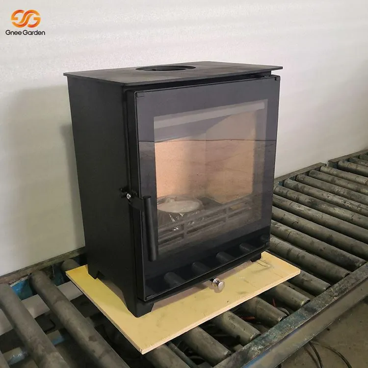 كبير   خشب   موقد